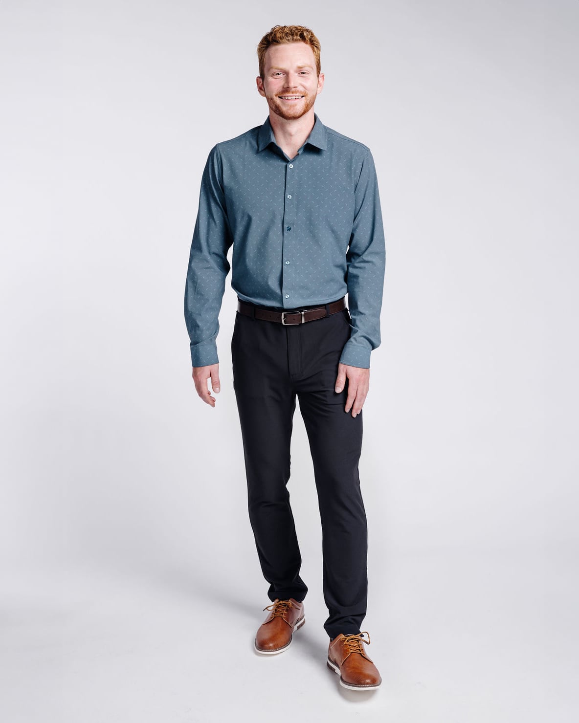 Logan: 6'1, 187 lbs wearing size 32x32.