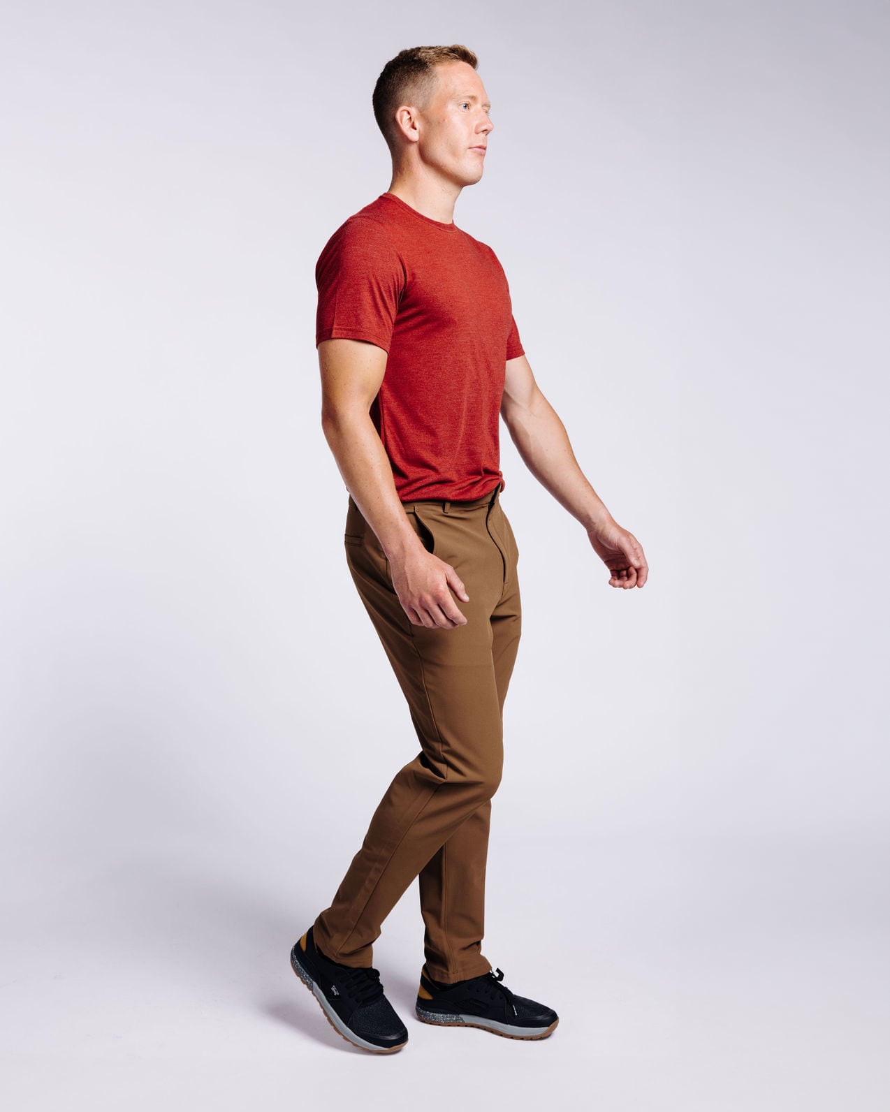 Markus: 6'0, 180 lbs wearing size 32x30.