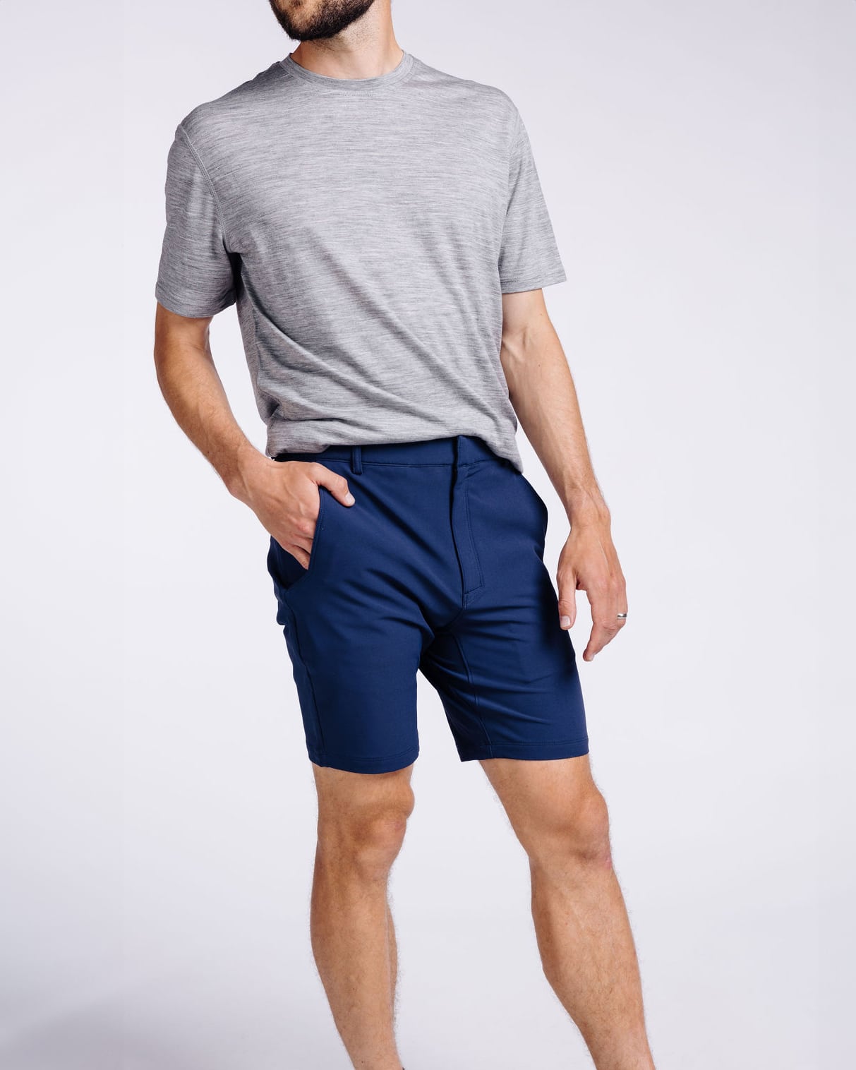 Alex: 5’9, 150 lbs wearing size 30x7.