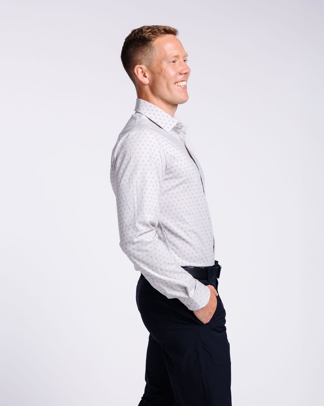 Markus: 6'0, 180 lbs wearing size medium.