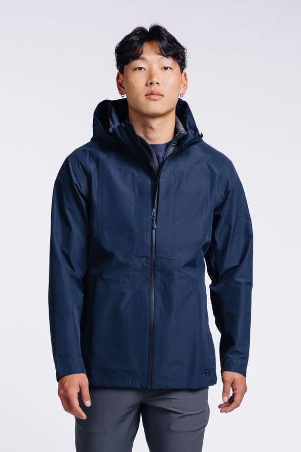 Minjae: 5’10, 160 lbs wearing size small. 